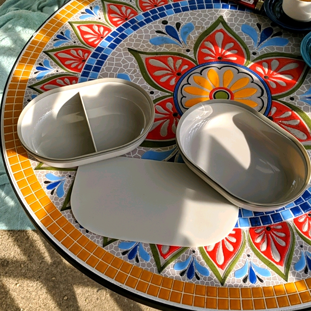 Surefeed bowl system BOWLS AND MAT ONLY